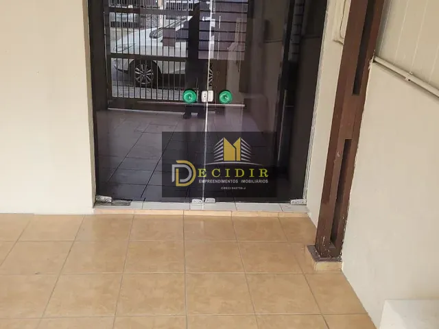 Casa com 130m² 2 quartos e 1 banheiro, para alugar, no bairro Vila Gomes Cardim em São Paulo