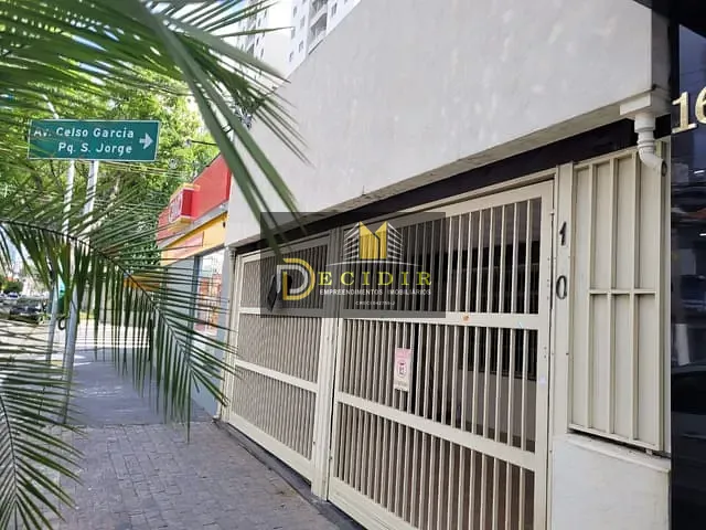 Casa com 130m² 2 quartos e 1 banheiro, para alugar, no bairro Vila Gomes Cardim em São Paulo