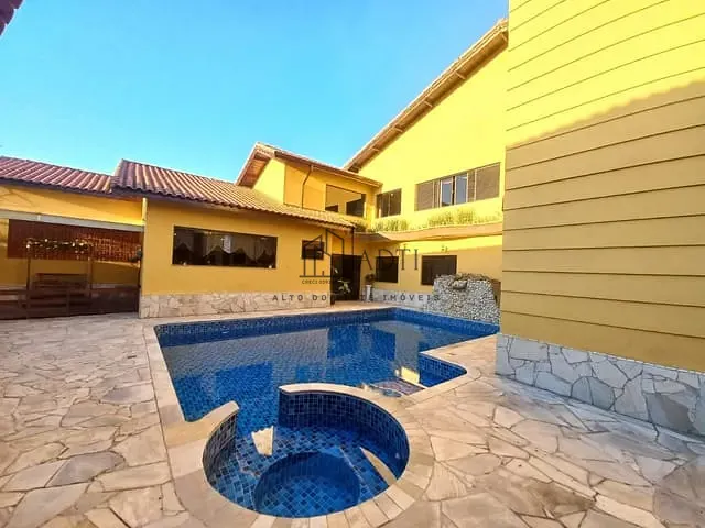 Casa com 767m² 5 quartos e 4 banheiros, à venda, no bairro Parque Morumbi em Mogi das Cruzes