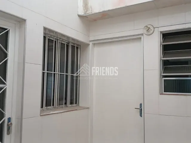 Casa 2 quartos e 1 banheiro, para alugar, no bairro Jardim Lisboa em São Paulo