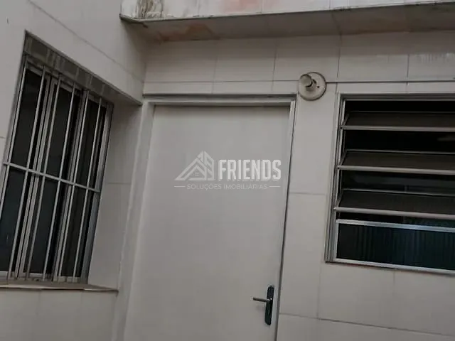 Casa 2 quartos e 1 banheiro, para alugar, no bairro Jardim Lisboa em São Paulo