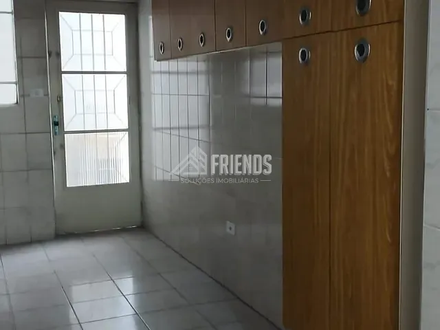 Casa 2 quartos e 1 banheiro, para alugar, no bairro Jardim Lisboa em São Paulo