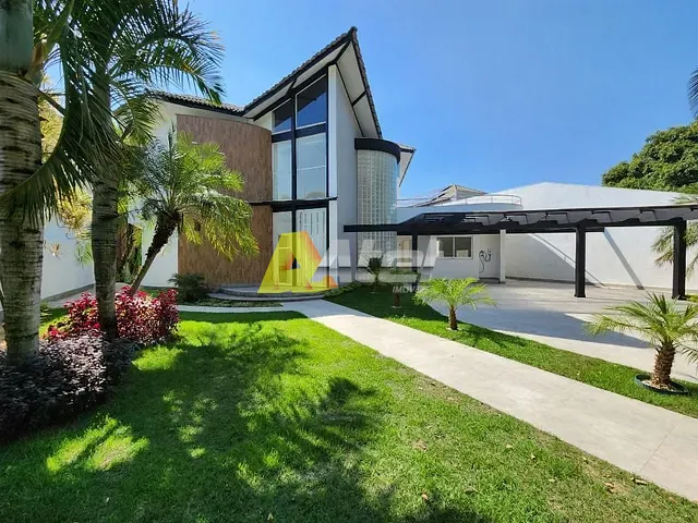 Casa com 840m² 5 quartos e 7 banheiros, à venda, no bairro Barra da Tijuca em Rio de Janeiro