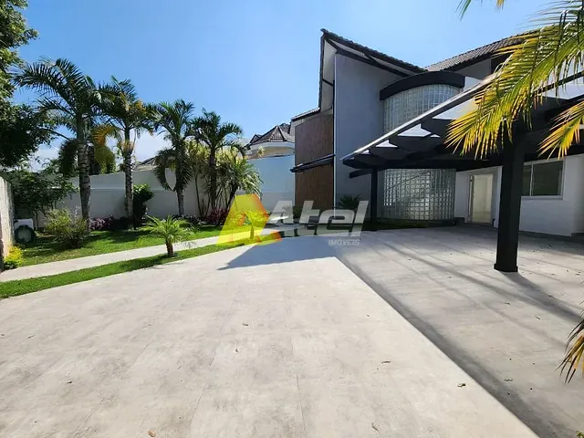 Casa com 840m² 5 quartos e 7 banheiros, à venda, no bairro Barra da Tijuca em Rio de Janeiro