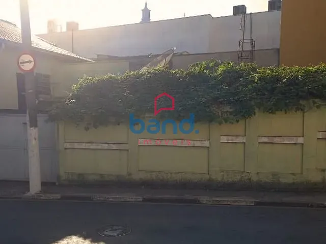 Casa com 177m² 3 quartos e 2 banheiros, à venda, no bairro Centro em Porto Feliz