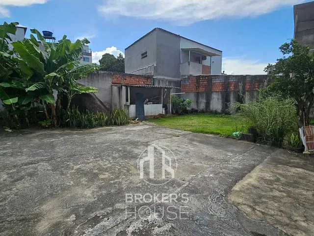 Casa com 660m², à venda, no bairro Maruípe em Vitória
