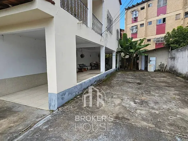 Casa com 660m², à venda, no bairro Maruípe em Vitória