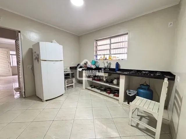 Casa com 80m² 2 quartos e 2 banheiros, à venda, no bairro Jardim Boa Esperança (Vicente de Carvalho) em Guarujá