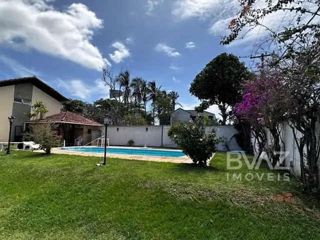 Casa com 972m² 5 quartos e 4 banheiros, à venda, no bairro Palmeiras em Cabo Frio