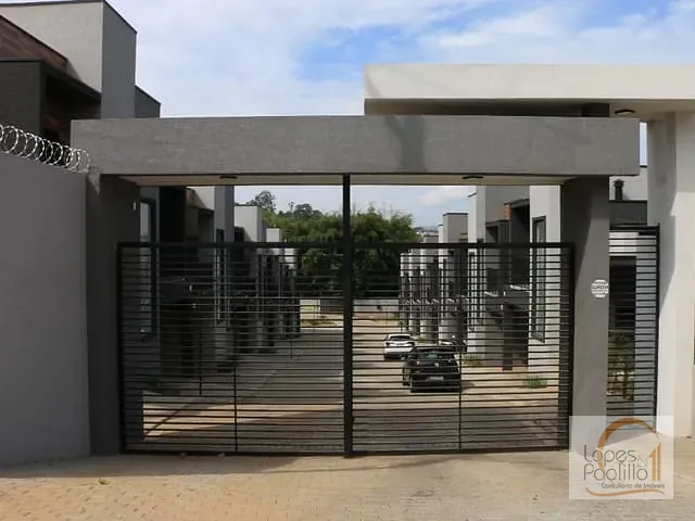 Casa com 70m² 2 quartos e 1 banheiro, à venda, no bairro Jardim Santo Antônio em Atibaia