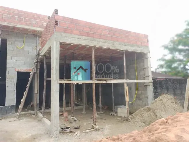 Casa com 120m² 3 quartos e 2 banheiros, à venda, no bairro Massaguaçu em Caraguatatuba