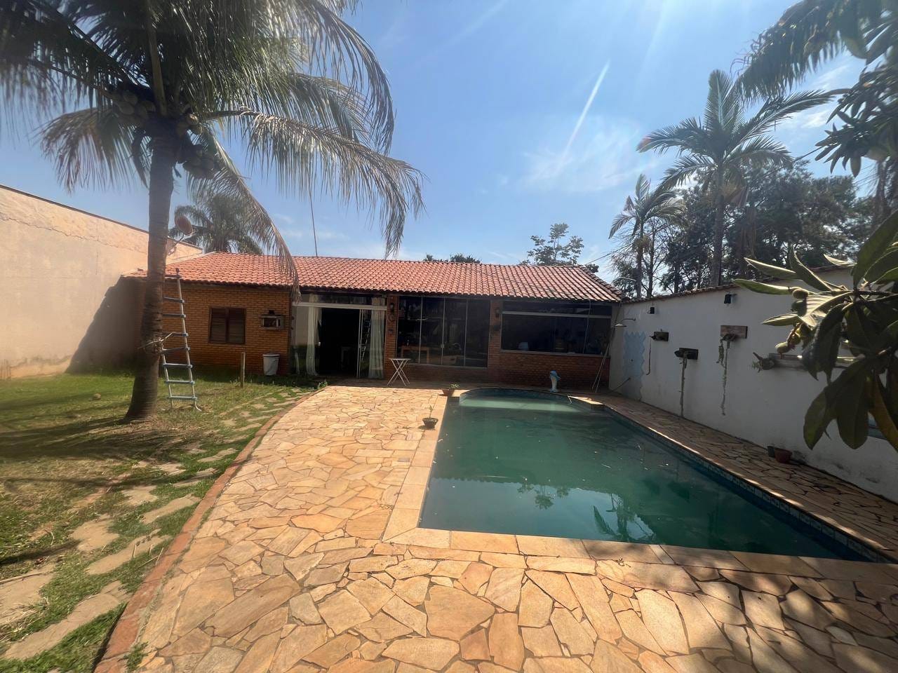 Casa, 2 quartos, 432 m² - Foto 1