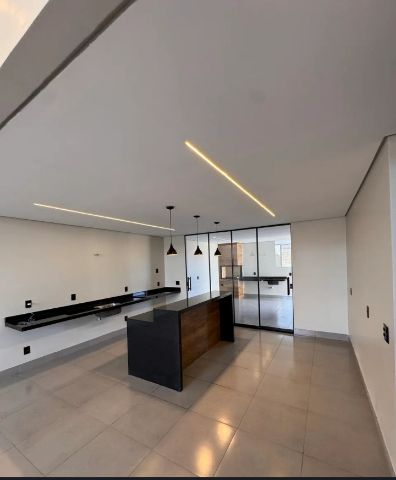 Casa com 200m² 2 quartos e 3 banheiros, à venda, no bairro Setor Habitacional Vicente Pires em Brasília