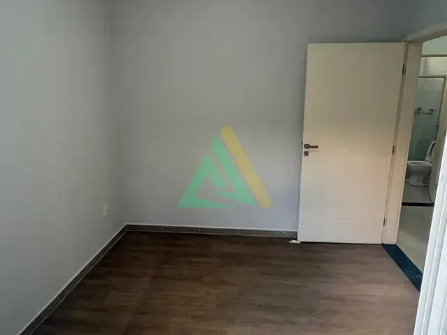 Casa 3 quartos e 2 banheiros, para alugar, no bairro Jardim Santa Mônica I em Mogi Guaçu