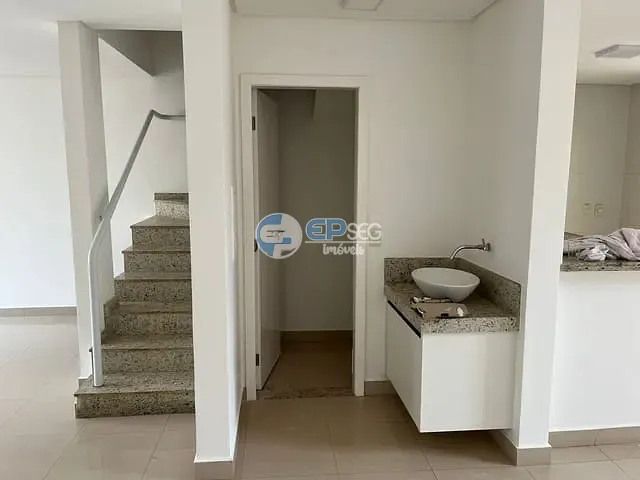 Casa com 143m² 3 quartos e 2 banheiros, à venda, no bairro Jardim Pioneiros em Londrina