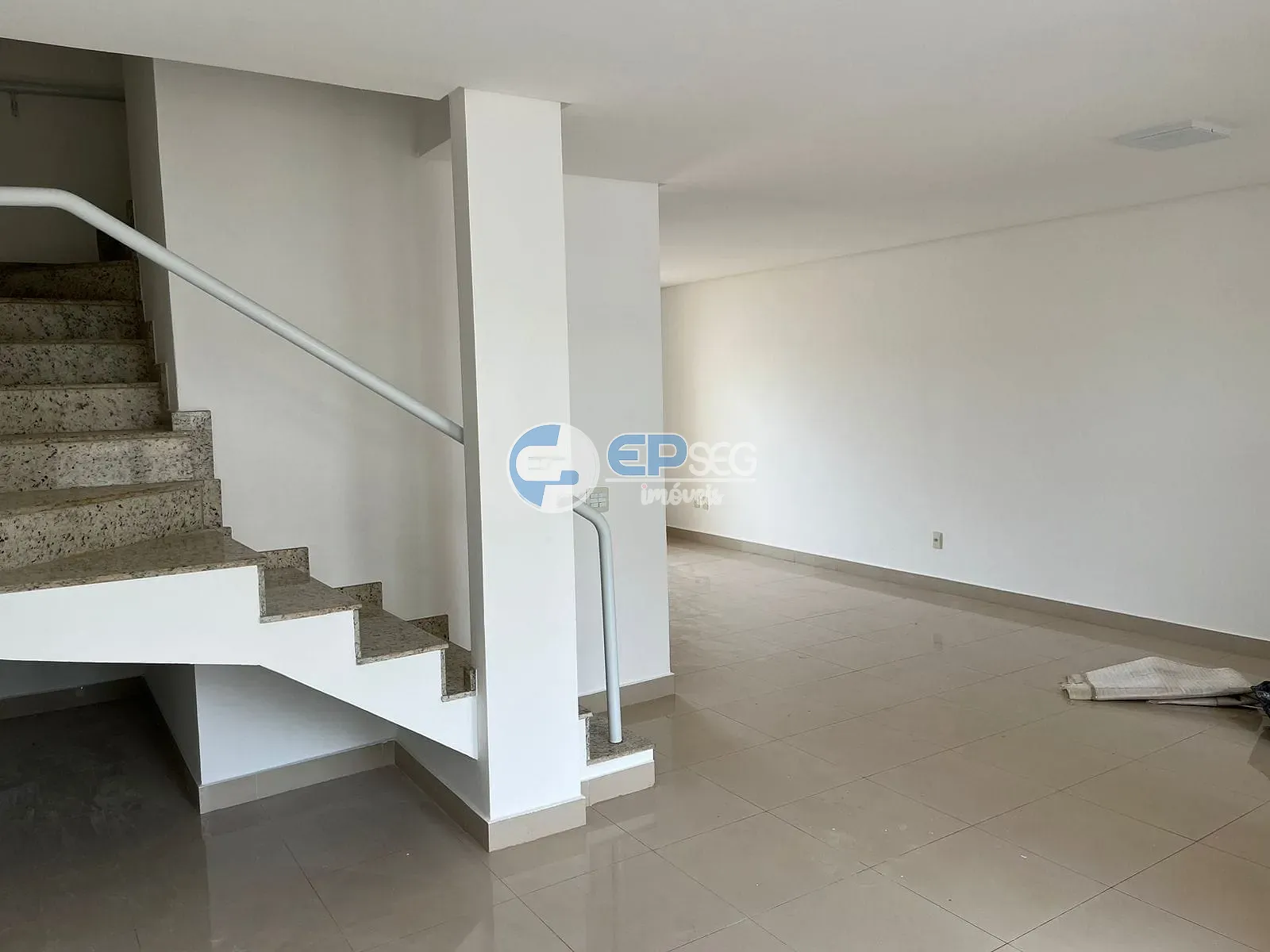 Casa, 3 quartos, 129 m² - Foto 2