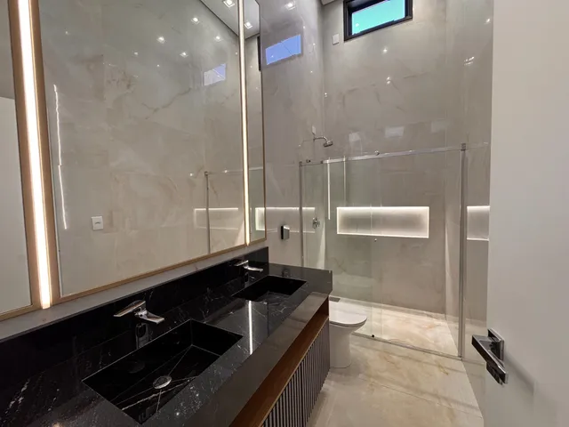 Casa com 285m² 3 quartos e 4 banheiros, à venda, no bairro Porto Unique em Dourados