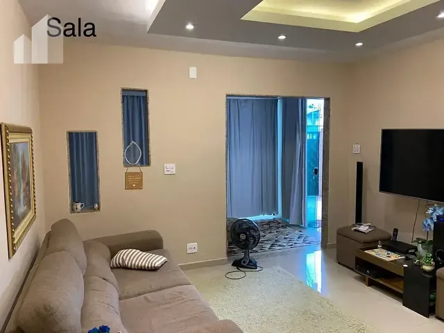 Casa com 129m² 3 quartos e 1 banheiro, à venda, no bairro Vila Formosa em Nova Iguaçu