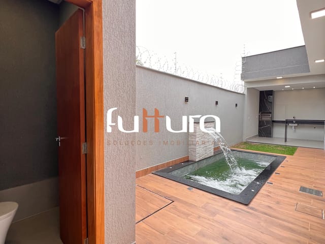 Casa com 225m² 3 quartos e 2 banheiros, à venda, no bairro Jardim Atlântico em Goiânia