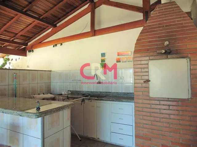 Casa com 649m² 3 quartos e 3 banheiros, à venda, no bairro Parque Residencial Laranjeiras I em Taquaritinga