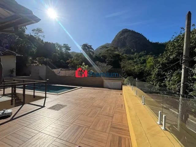 Casa 5 quartos e 3 banheiros, à venda, no bairro Jacarepaguá em Rio de Janeiro