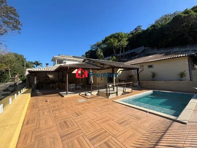 Casa 5 quartos e 3 banheiros, à venda, no bairro Jacarepaguá em Rio de Janeiro