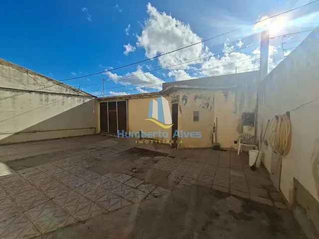Casa 3 quartos e 3 banheiros, à venda, no bairro Cruzeiro em Vitória da Conquista