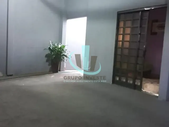 Casa com 180m² 2 quartos e 2 banheiros, à venda, no bairro Jardim Adalberto Frederico de Oliveira Roxo I em Araraquara
