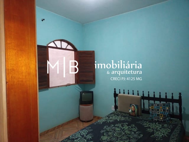 Casa 4 quartos e 2 banheiros, à venda, no bairro CARIJÓS em CATAGUASES