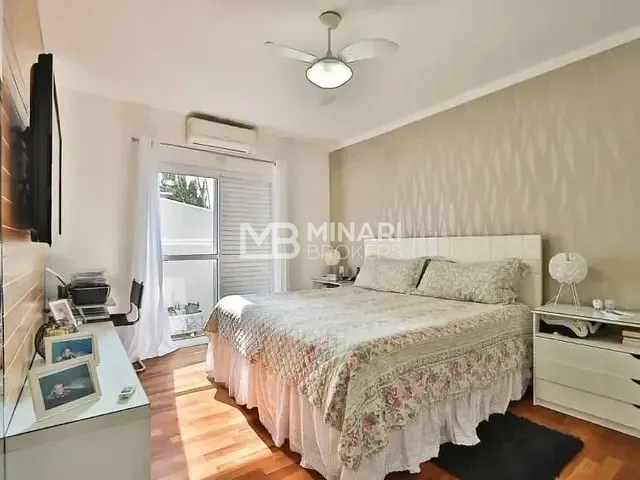 Casa 3 quartos e 4 banheiros, à venda, no bairro Alphaville em Santana de Parnaíba