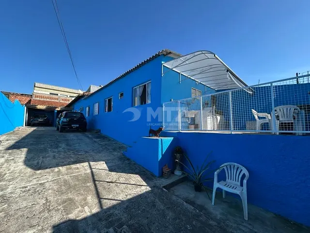 Casa com 330m² 3 quartos e 3 banheiros, à venda, no bairro Vila Paulista em Botucatu
