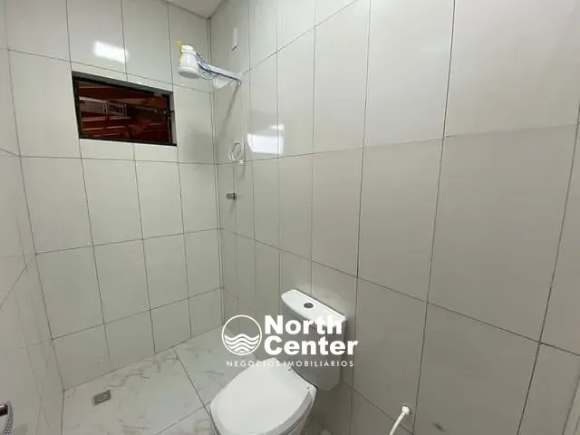 Casa com 180m² 3 quartos e 2 banheiros, à venda, no bairro Pinheiros em Balneário Barra do Sul
