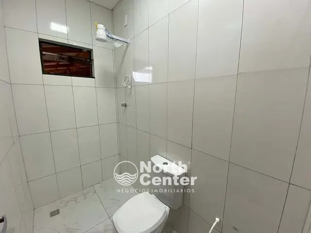 Casa com 180m² 3 quartos e 2 banheiros, à venda, no bairro Pinheiros em Balneário Barra do Sul