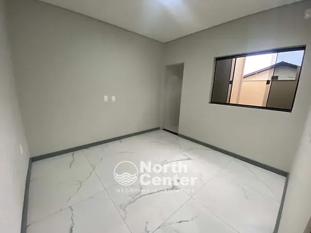 Casa com 180m² 3 quartos e 2 banheiros, à venda, no bairro Pinheiros em Balneário Barra do Sul