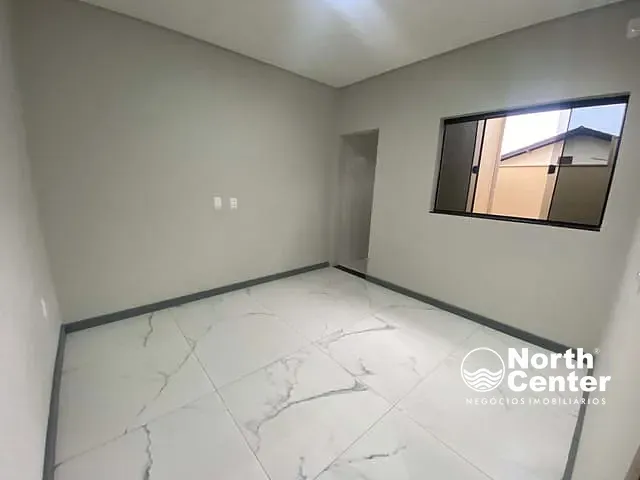 Casa com 180m² 3 quartos e 2 banheiros, à venda, no bairro Pinheiros em Balneário Barra do Sul