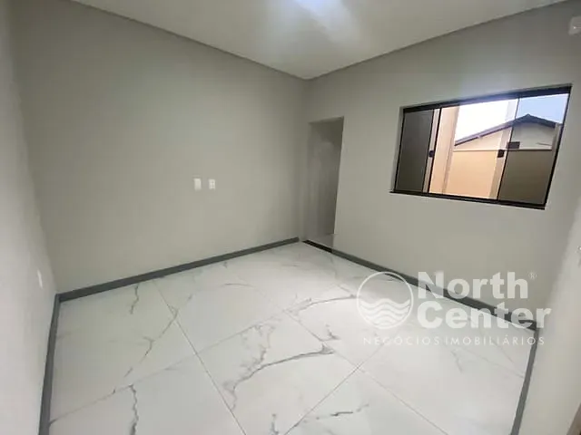 Casa com 180m² 3 quartos e 2 banheiros, à venda, no bairro Pinheiros em Balneário Barra do Sul