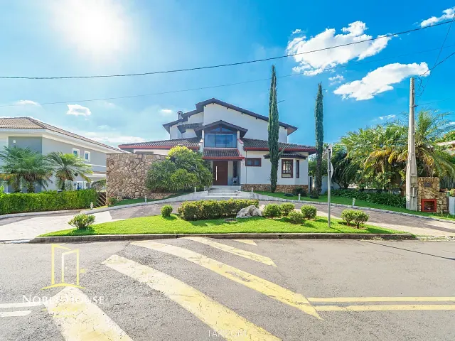 Casa 4 quartos e 6 banheiros, à venda, no bairro Marambaia em Vinhedo