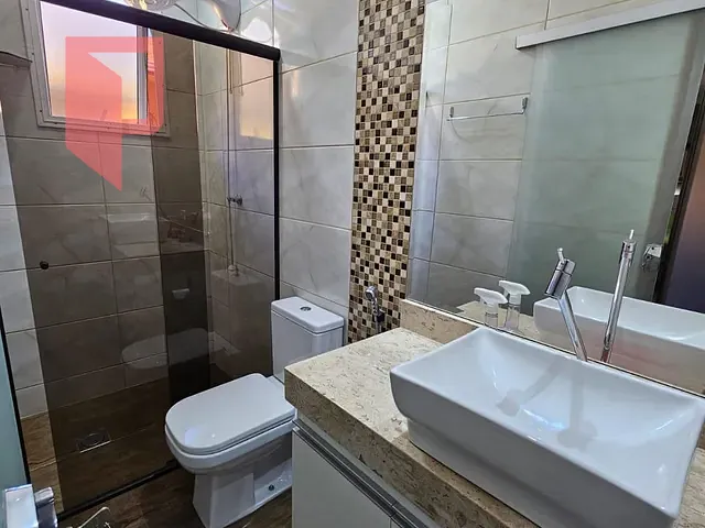 Casa com 400m² 3 quartos e 3 banheiros, à venda, no bairro Cachoeirinha em Belo Horizonte