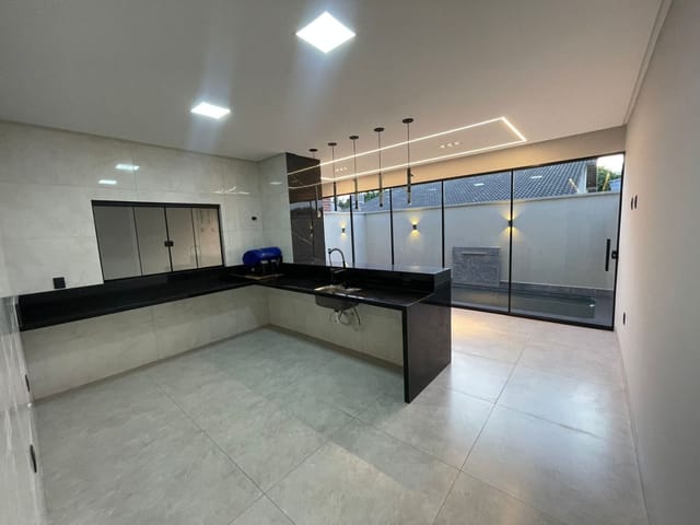 Foto do Casa - Casa com 3 dormitórios à venda, 127 m² por R$ 690.000 - Jardim Europa - Goiânia/GO | Portfolio Imóveis