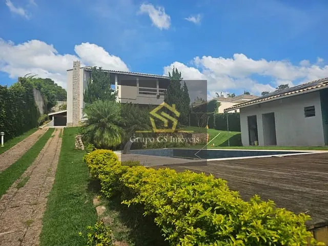 Casa com 1000m² 4 quartos e 5 banheiros, à venda, no bairro Caixa D´Água em Vinhedo