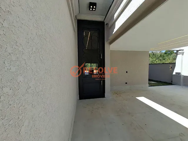 Casa com 1120m² 3 quartos e 2 banheiros, à venda, no bairro Bellard em Guararema