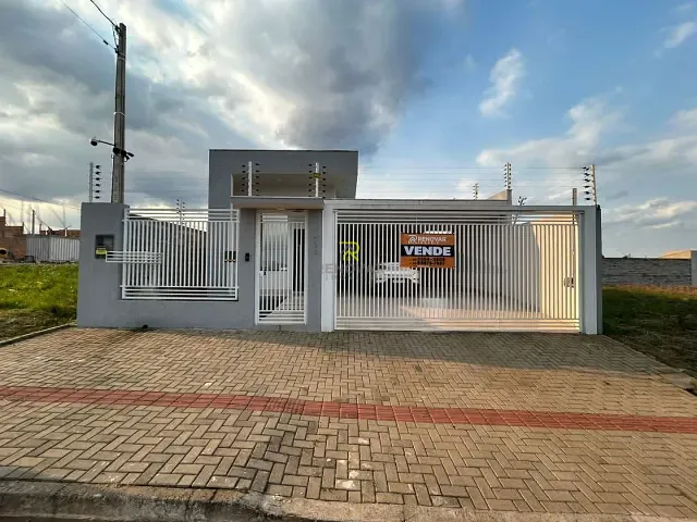 Casa com 252m² 3 quartos e 1 banheiro, à venda, no bairro Alto Cascavel em Guarapuava