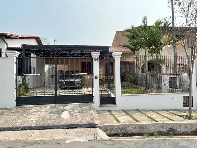 Casa 4 quartos e 4 banheiros, à venda, no bairro Vila Santa Cecília em Volta Redonda