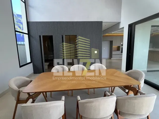 Casa com 550m², à venda, no bairro Jardim Paulista em Bauru
