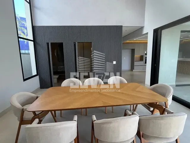 Casa com 550m², à venda, no bairro Jardim Paulista em Bauru