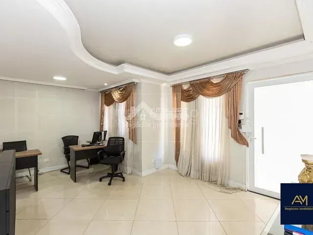 Casa com 360m² 5 quartos e 6 banheiros, à venda, no bairro Vila Izabel em Curitiba