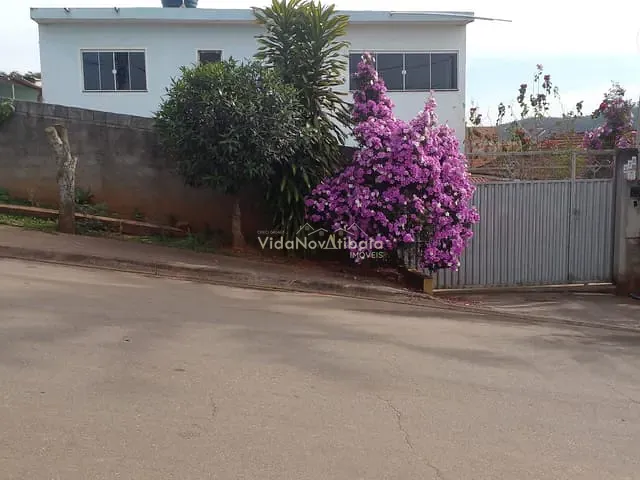 Casa com 539m² 2 quartos e 2 banheiros, à venda, no bairro Guaxinduva em Atibaia