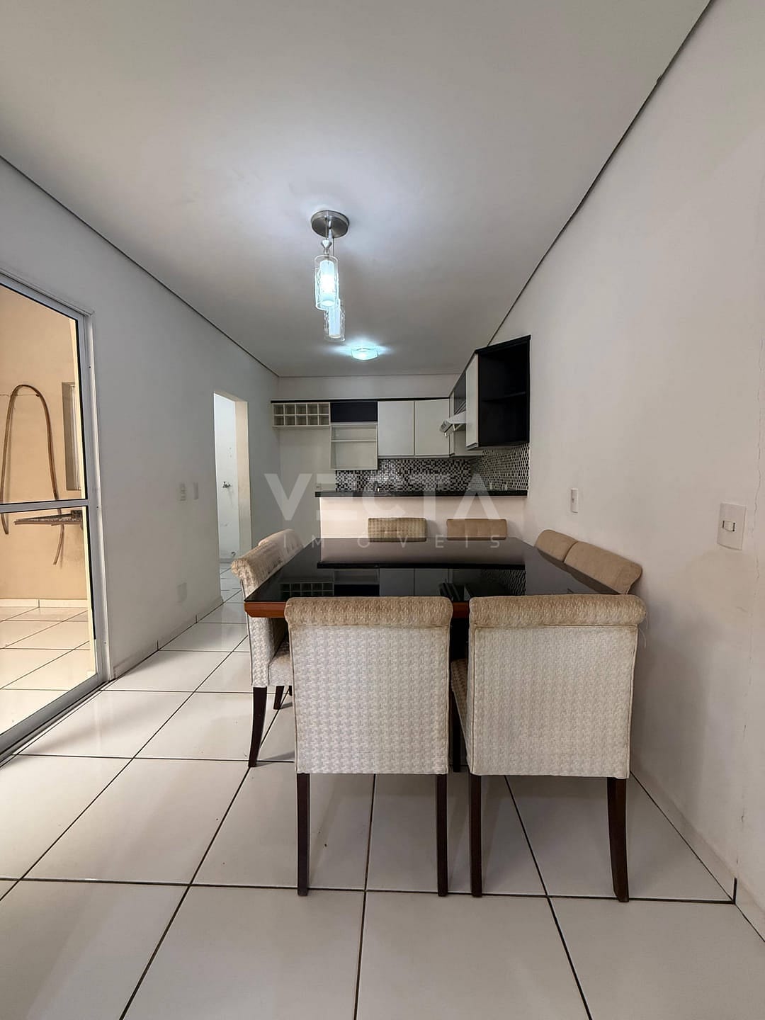Casa à venda com 2 quartos, 80m² - Foto 7