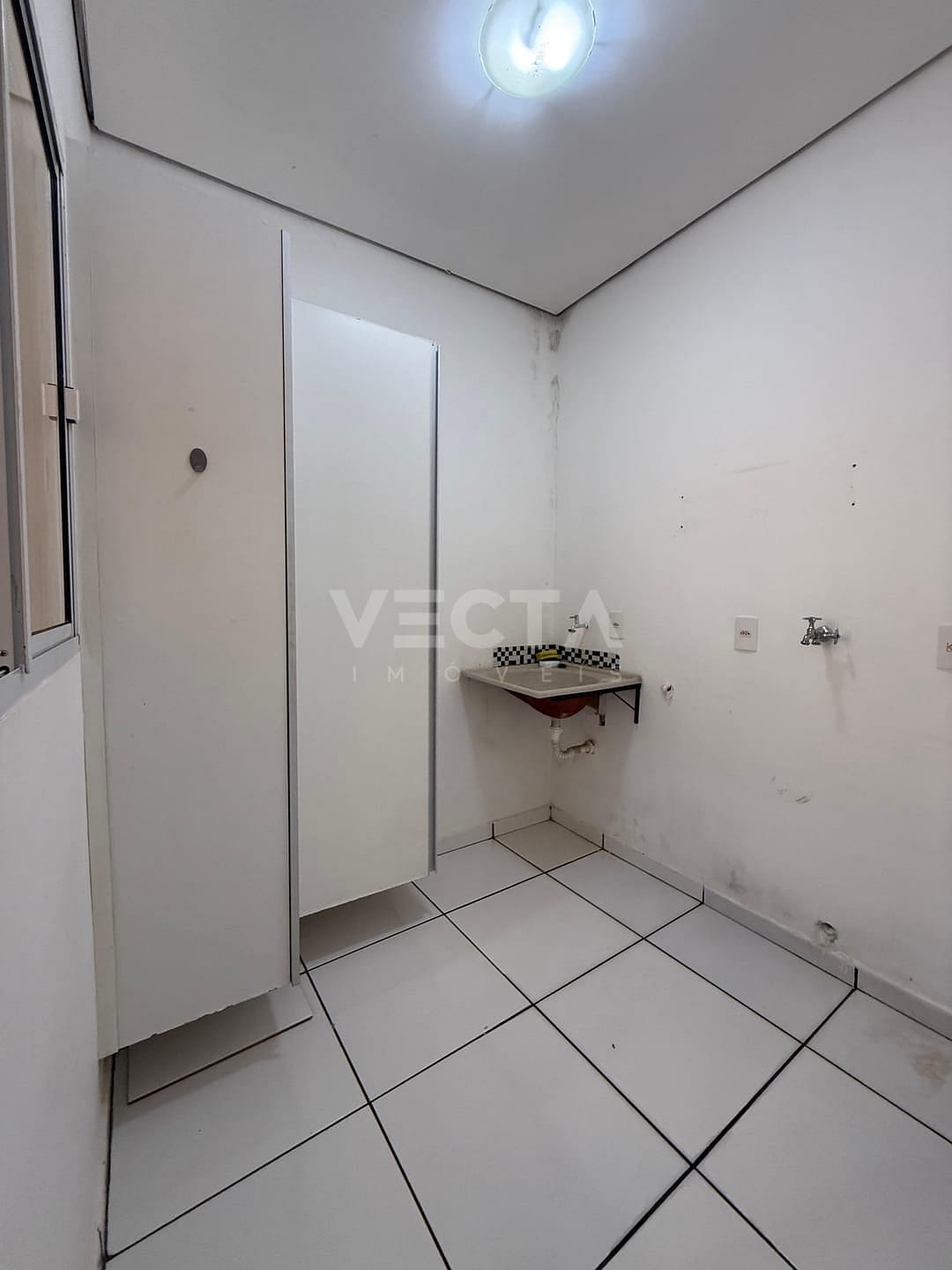 Casa à venda com 2 quartos, 80m² - Foto 13