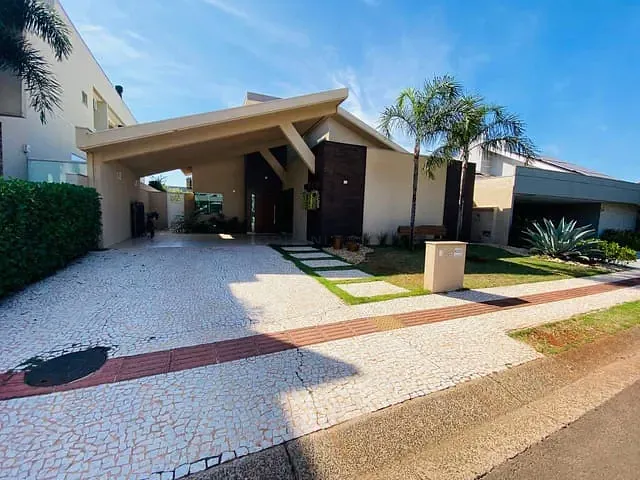 Casa com 450m² 4 quartos e 5 banheiros, à venda, no bairro Residencial Damha II em Campo Grande
